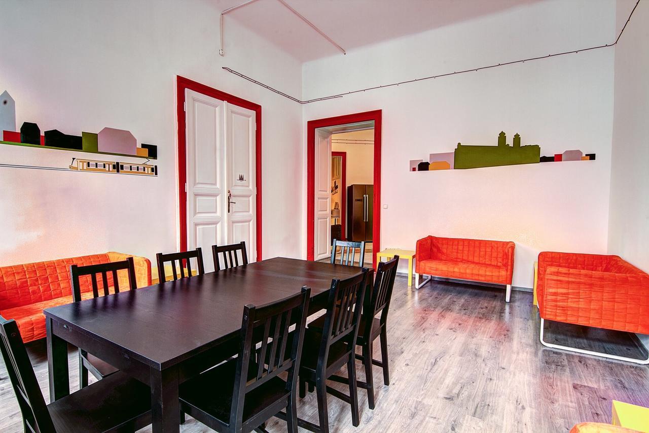 Pal'S Mini Hostel Будапеща Екстериор снимка