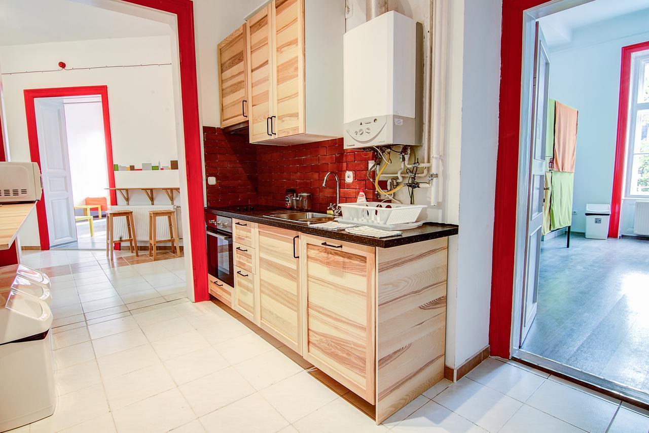 Pal'S Mini Hostel Будапеща Екстериор снимка
